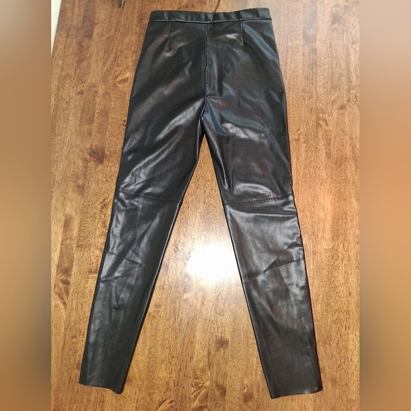 Zara Womens Black Side Zip Faux Leather Pants Ankle Zipper Size S - Picture 6 of 6